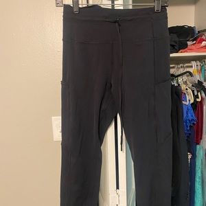 Black Pocket Drawstring Luxe 7/8 24